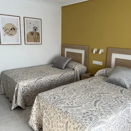 Fuente Vieja Holiday home Malpartida De Plasencia